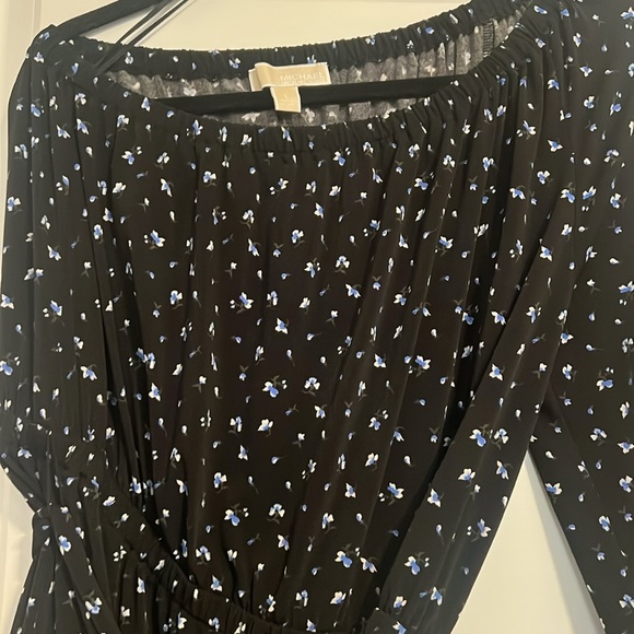 MICHAEL Kors One-Shoulder Blouse - Picture 2 of 4